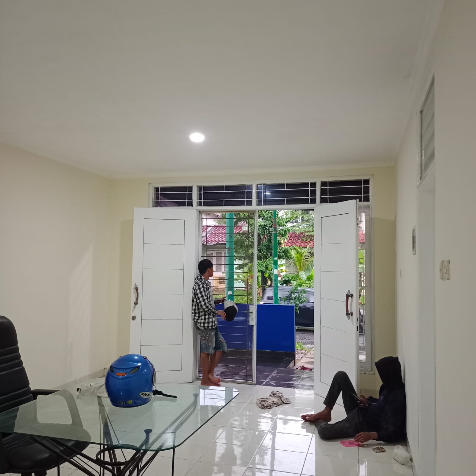 Rumah Dijual Siap Huni Baru Renov di Meadow Green Lippo Cikarang